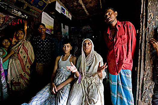 母亲,弟弟,家,八月,2008年,孟加拉,船,工作,受伤,意外,上方,状况