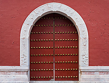 中國(guó)古建筑，關(guān)閉的大門