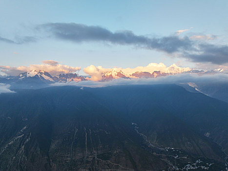 梅里雪山