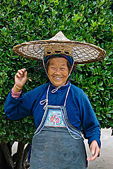 老人,女人,传统服装,竹子,帽子,靠近,凯里,贵州,中国