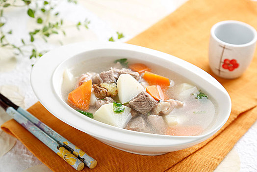 清燉牛肉湯