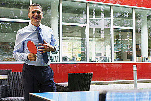 微笑,商务人士,玩,乒乓球,创意,办公室
