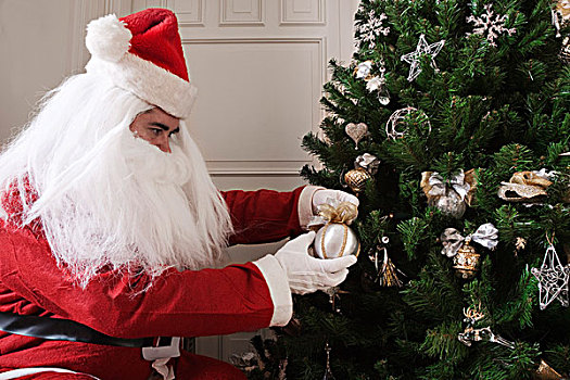 男人,衣服,圣诞老人,悬挂,装饰,树上