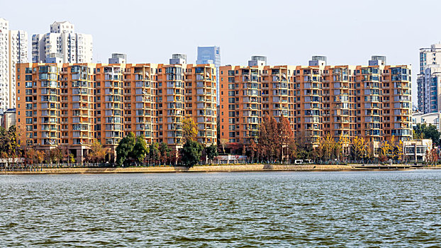南京莫愁湖公园湖景建筑风光