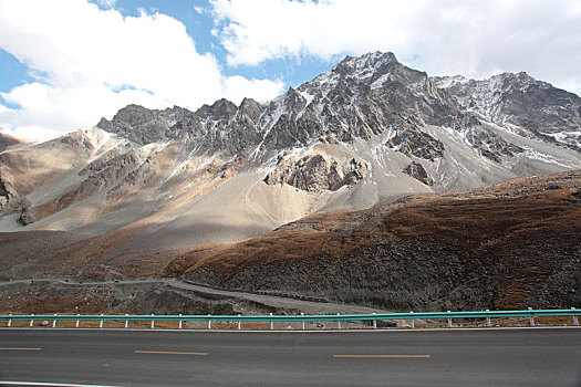 新疆,天山,公路