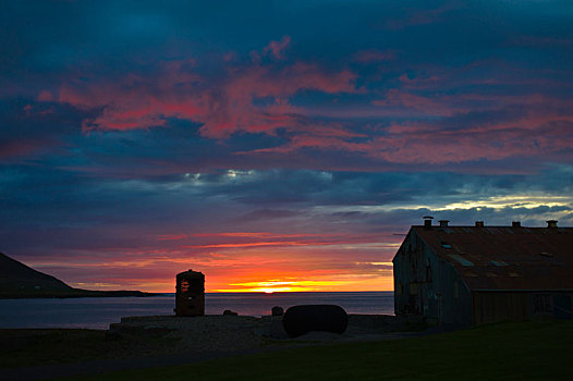 子夜太阳,冰岛