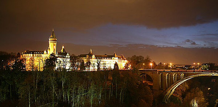 卢森堡夜景
