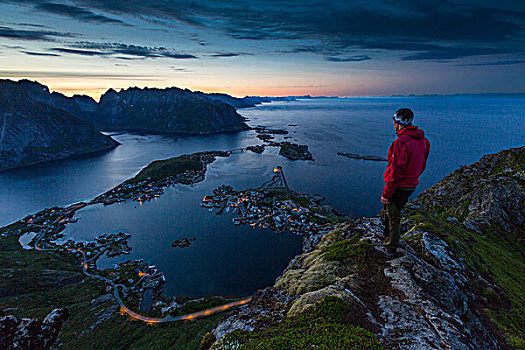 风景,瑞恩,山,子夜太阳,莫斯克内斯,罗弗敦群岛,挪威,欧洲