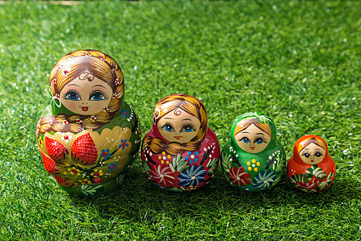 精美的俄罗斯套娃