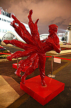 2010年上海世博会-李小龙雕塑