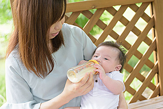 婴儿,喝,牛奶