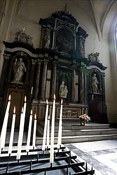 圣母大教堂,比利时