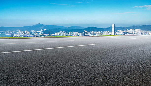 城市道路和现代建筑背景