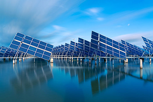 中国盐城东台的太阳能电池板