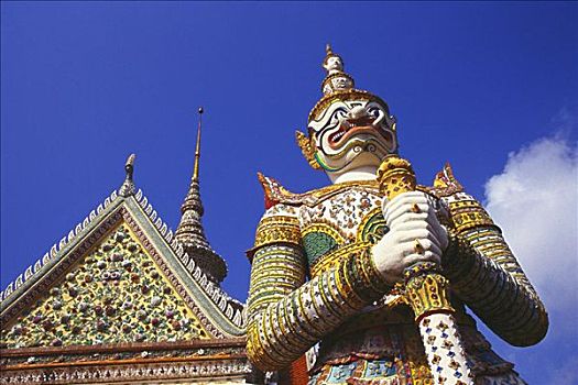 仰视,雕塑,魔鬼,正面,庙宇,郑王庙,曼谷,泰国