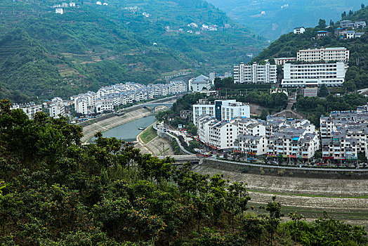 恩施,昭君村,昭君镇,房子,建筑,河流,传说,美女,景点,旅游,展示,雕塑,塑像