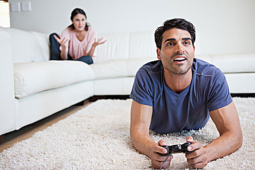 电子游戏,未婚夫,疯狂
