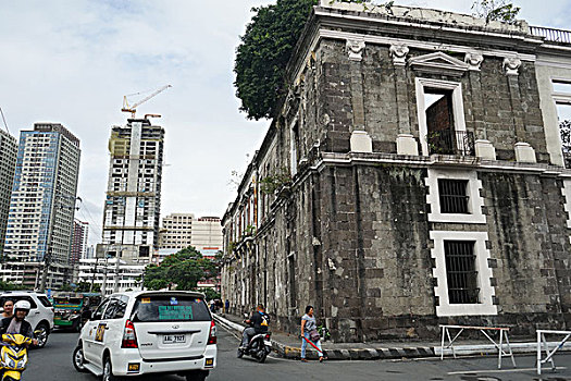 马尼拉街道与教堂