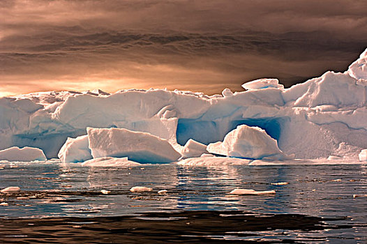 天使般,多云,日出,上方,齿状,冰山,南极,二月,2009年