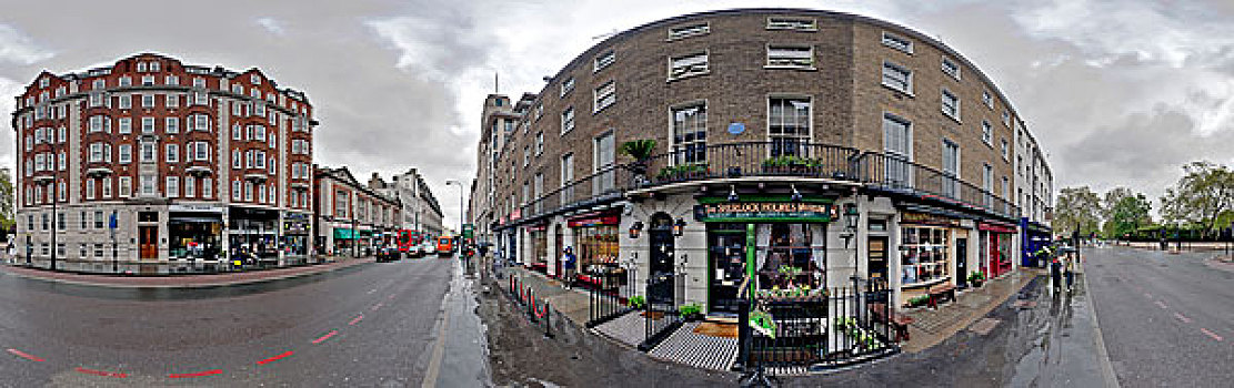 蓝天白云下的具有欧洲风格的英国伦敦贝克街和古典建筑