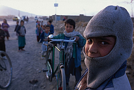 防护,冬天,喀布尔,男孩,头部,脸,羊毛无边帽,居民区,阿富汗