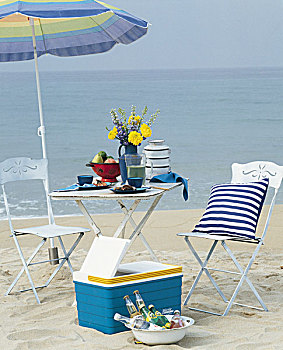 桌子,椅子,海滩