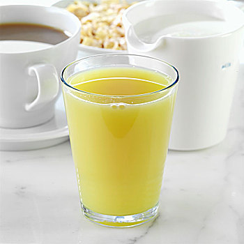 玻璃杯,橙色,菠萝汁,早餐桌