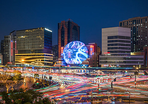 上海徐家汇美罗城夜景