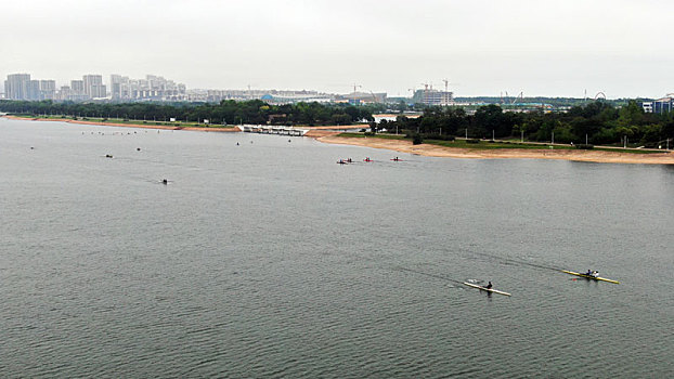 山东省日照市,水上运动方兴未艾,运动健儿赛前训练忙