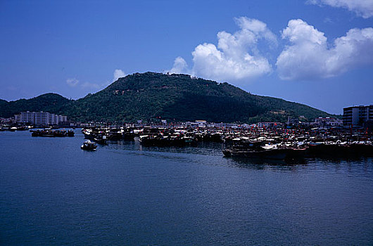 海南省三亚渔港