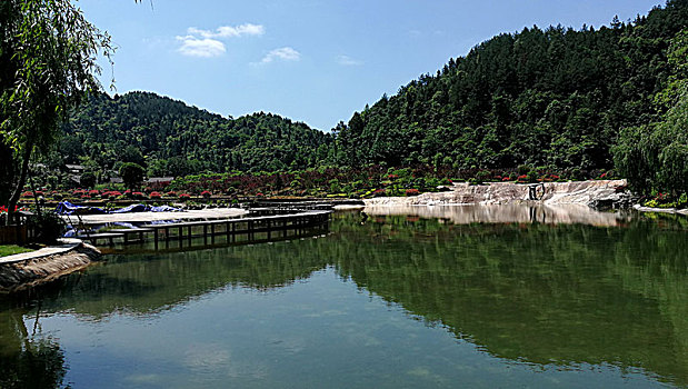 贵州正安桃花源记景区