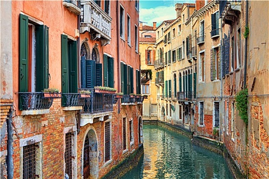 狭窄,运河,老,彩色,砖砌房屋,威尼斯,意大利