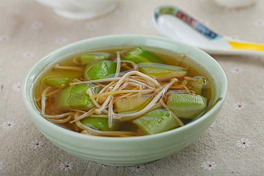 翠玉蔬菜汤
