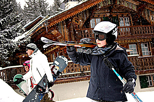家庭,滑雪装备