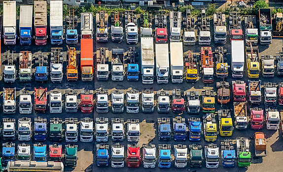 卡车,拖拉机,多特蒙德,汽车经销商,鲁尔区,北莱茵威斯特伐利亚,德国,欧洲