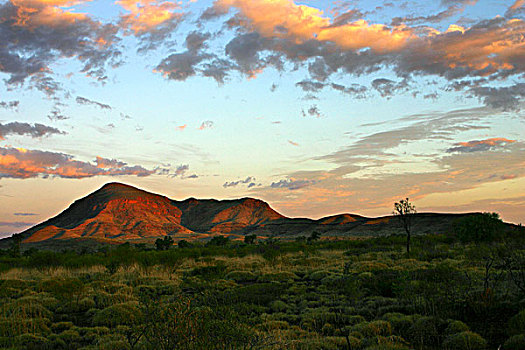 日落,卡瑞吉尼国家公园,西北地区,澳大利亚