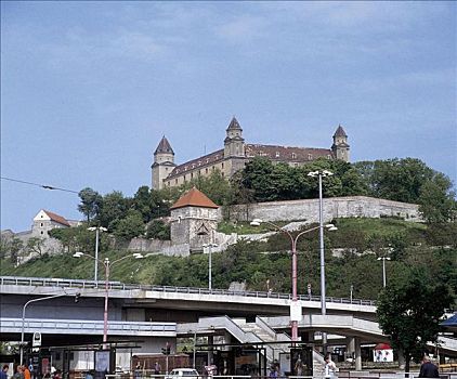 城堡,布拉迪斯拉瓦,斯洛伐克,欧洲,公交车站,新欧盟成员国