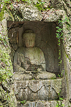 杭州灵隐寺飞来峰石窑摩崖造像