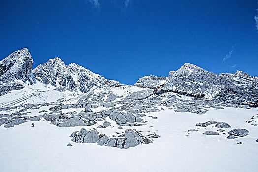 玉龙雪山