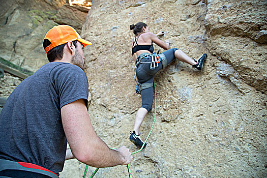 攀岩者,剥落,石头,史密斯岩石州立公园,俄勒冈