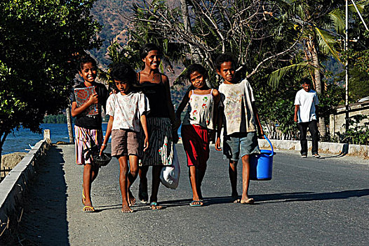 smiling,asian,girl,from,east,timor