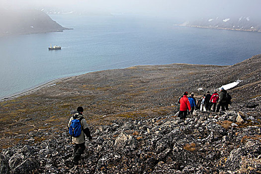 峡湾,远足者,斯瓦尔巴特群岛,斯匹次卑尔根岛,挪威