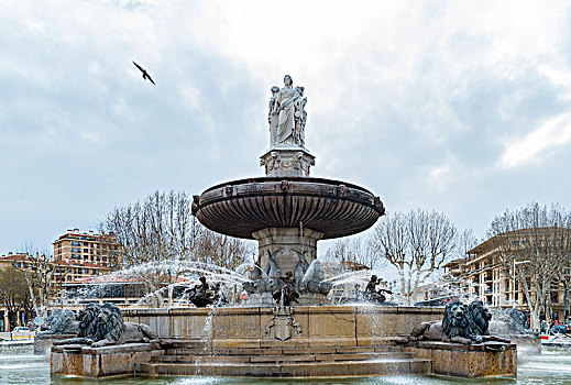 法国艾克斯罗登德喷泉