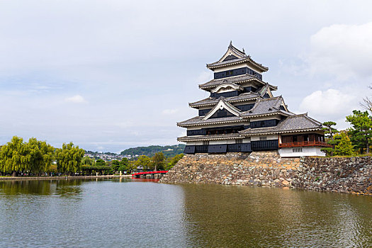 松本城