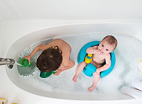 两个孩子,浴缸,浴,女婴,男孩