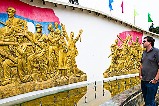 老挝中国烈士陵园图片