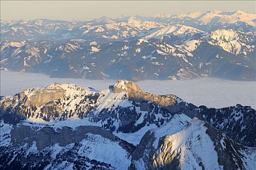 山,白天,雾状,山谷,阿彭策尔,瑞士,欧洲