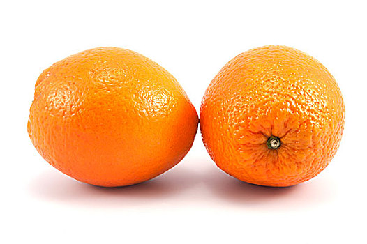 两个,橘子