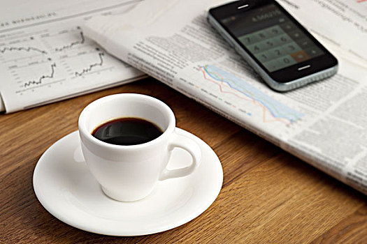 咖啡,杯子,智能手机,报纸