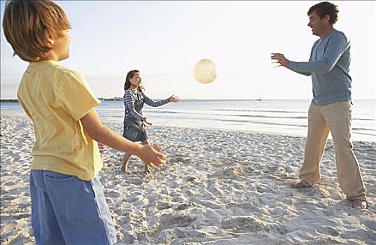 父亲,玩,孩子,海滩,马略卡岛,西班牙